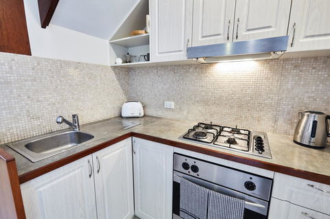 Fremantle Townhouse Unit 6 - Accommodation Kalgoorlie 4
