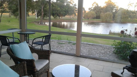 Abbivale Farm Cottage - Accommodation Kalgoorlie 6