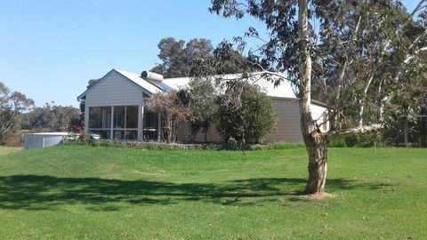 Abbivale Farm Cottage - Accommodation Kalgoorlie 2