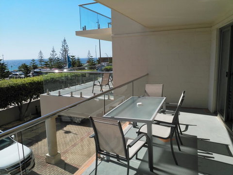 Salty Kiss - Accommodation Kalgoorlie 15