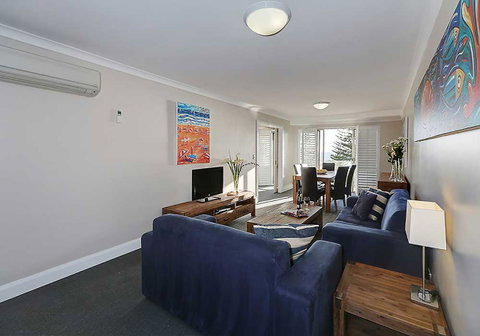 Salty Kiss - Accommodation Kalgoorlie 4