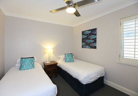 Salty Kiss - Accommodation Kalgoorlie 13