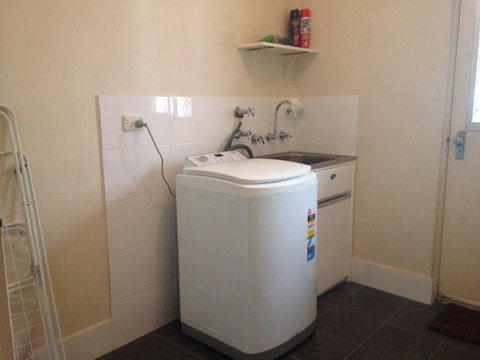 â˜… Stylish Family Home! â˜… - Accommodation Kalgoorlie 23
