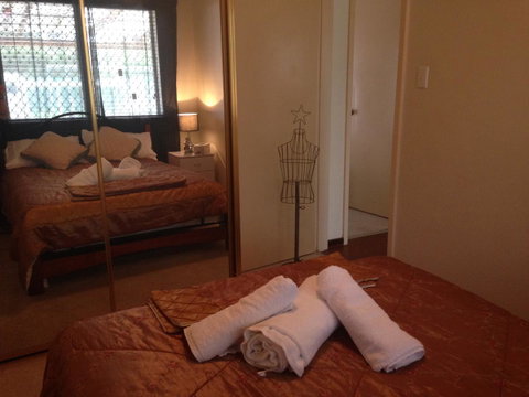 â˜… Stylish Family Home! â˜… - Accommodation Kalgoorlie 12