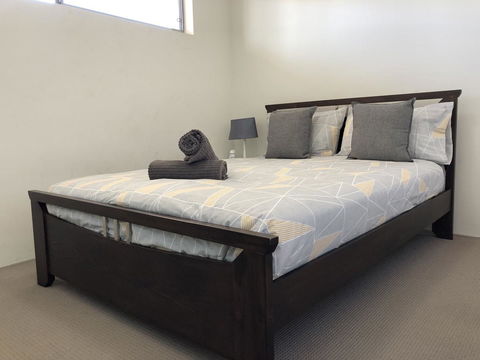 Gerring Court With Free 1 Car Bay Parking - Accommodation Kalgoorlie 3