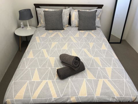 Gerring Court With Free 1 Car Bay Parking - Accommodation Kalgoorlie 4