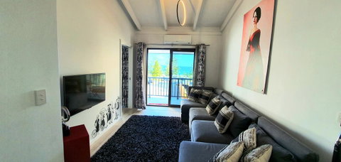 West Beach Lagoon 211 â€“ Great Views - Accommodation Kalgoorlie 5