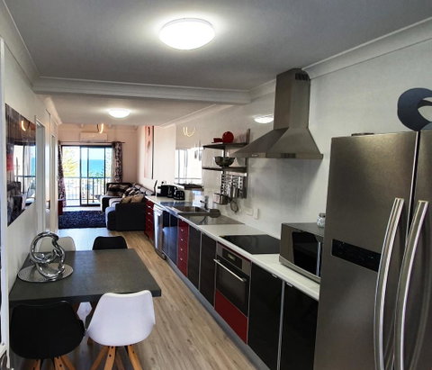 West Beach Lagoon 211 â€“ Great Views - Accommodation Kalgoorlie 2