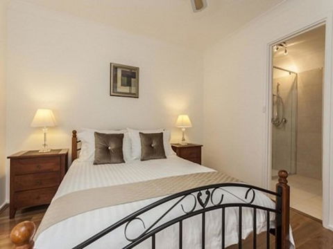 Attadale Excutive Villa - Accommodation Kalgoorlie 13