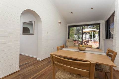 Attadale Excutive Villa - Accommodation Kalgoorlie 9