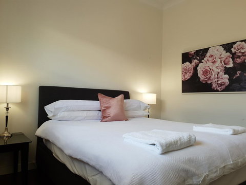 Leisurely Manor - Spacious Three Bedroom Home In Fremantle - Accommodation Kalgoorlie 2