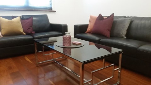 Leisurely Manor - Spacious Three Bedroom Home In Fremantle - Accommodation Kalgoorlie 15