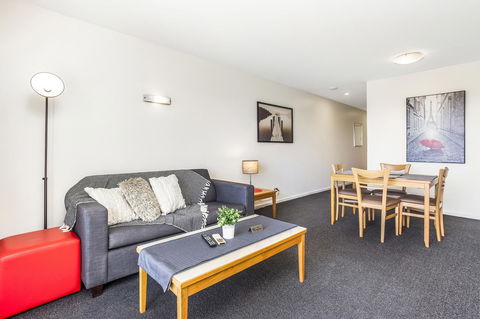 508 Stupendous Sunsets & Views Pool Gym Parking - Accommodation Kalgoorlie 4