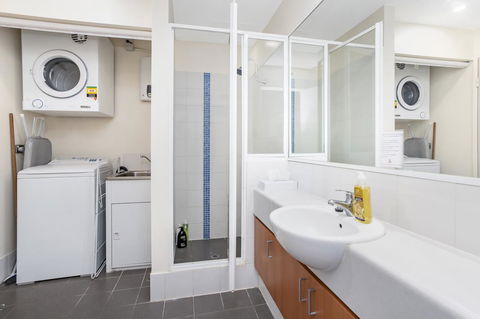 508 Stupendous Sunsets & Views Pool Gym Parking - Accommodation Kalgoorlie 23