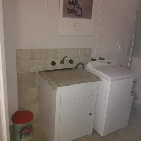 Don\'t Worry Be Happy - Accommodation Kalgoorlie 15