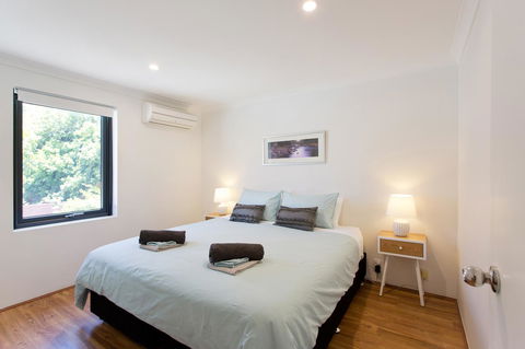 Monument Hill Townhouse - Fremantle - Accommodation Kalgoorlie 6