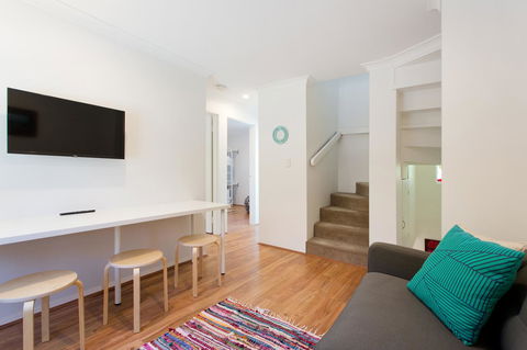 Monument Hill Townhouse - Fremantle - Accommodation Kalgoorlie 10