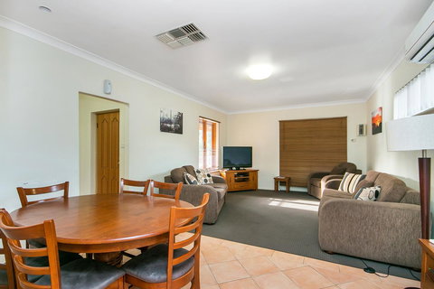 Coranda Lodge - Accommodation Kalgoorlie 5