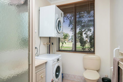 Coranda Lodge - Accommodation Kalgoorlie 8