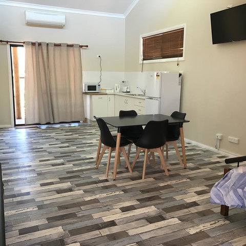 Sabai Accommodation - Accommodation Kalgoorlie 4
