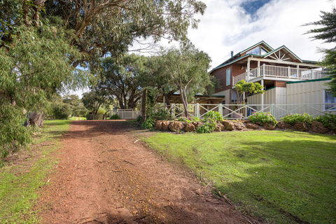 Surfside Ocean Beach Denmark Holiday Accommodation - Accommodation Kalgoorlie 24