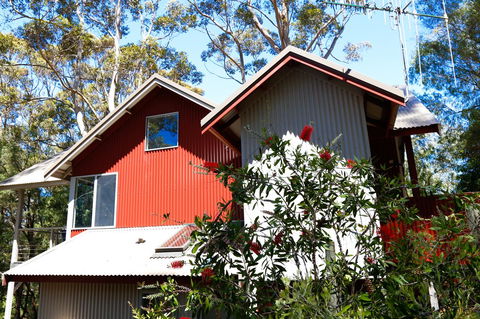 Pelicans At Denmark - Accommodation Kalgoorlie 0