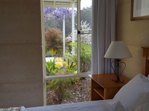 Big Brook Retreat - Accommodation Kalgoorlie 2