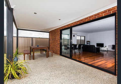 Vacation Home - Accommodation Kalgoorlie 8