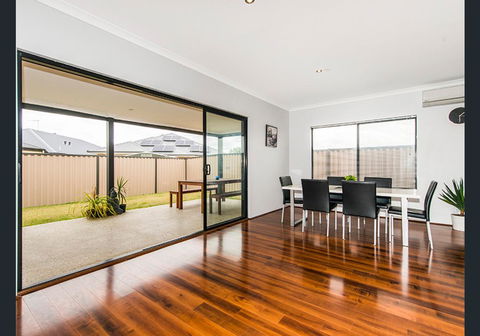 Vacation Home - Accommodation Kalgoorlie 7