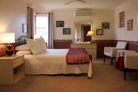 Crossland House - Accommodation Kalgoorlie 16