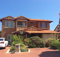 Crossland House - Accommodation Kalgoorlie