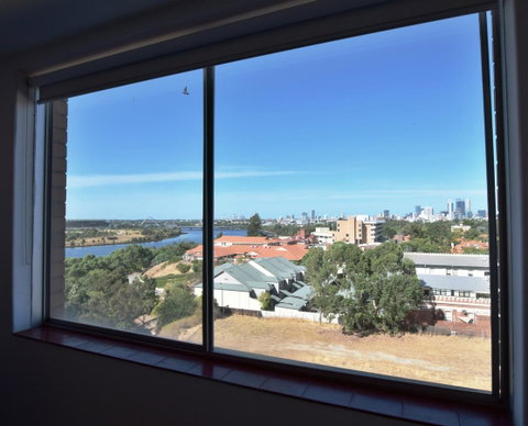 Lawley Luxury Views - Perth City, Swan River - Accommodation Kalgoorlie 28