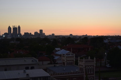 Lawley Luxury Views - Perth City, Swan River - Accommodation Kalgoorlie 27