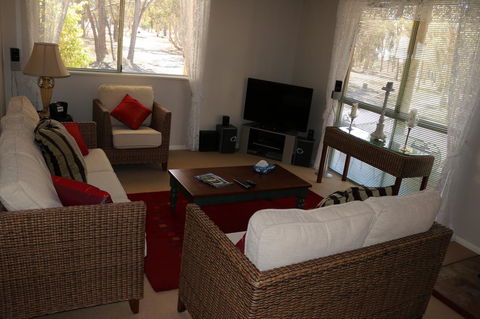 Kendenup Cottages And Lodge - Accommodation Kalgoorlie 12