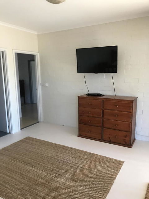 Surf Views - Accommodation Kalgoorlie 3