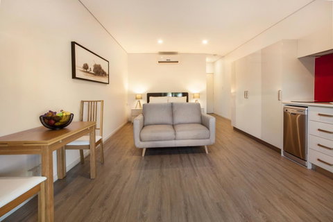 Latitude20 The Dunes - Accommodation Kalgoorlie 1