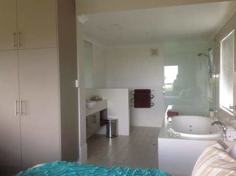 Studio Tramonto - Accommodation Kalgoorlie 2