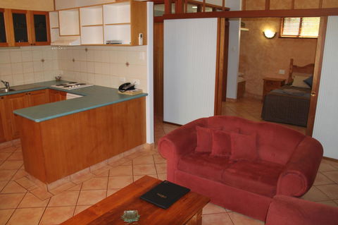 Blue Seas Resort - Accommodation Kalgoorlie 15