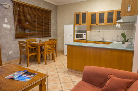 Blue Seas Resort - Accommodation Kalgoorlie 9
