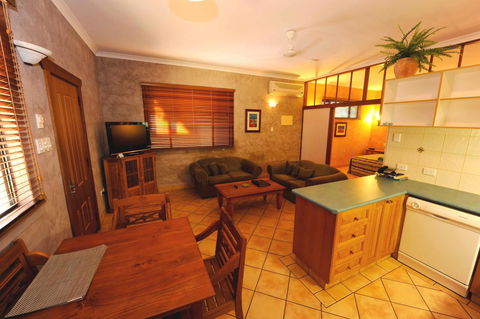 Blue Seas Resort - Accommodation Kalgoorlie 13