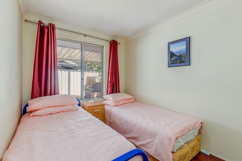 Brilliant, Neat, Convenient, Family-friendly House - Accommodation Kalgoorlie 9