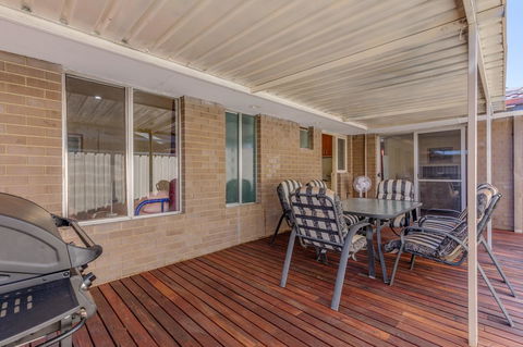 Brilliant, Neat, Convenient, Family-friendly House - Accommodation Kalgoorlie 14