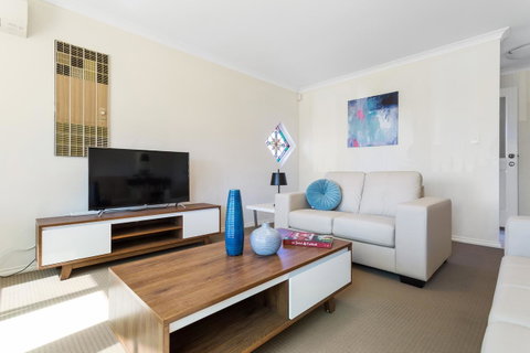 Como South Perth Villa - Accommodation Kalgoorlie 1