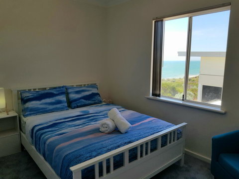 Caravel Beach House Mandurah - Accommodation Kalgoorlie 3