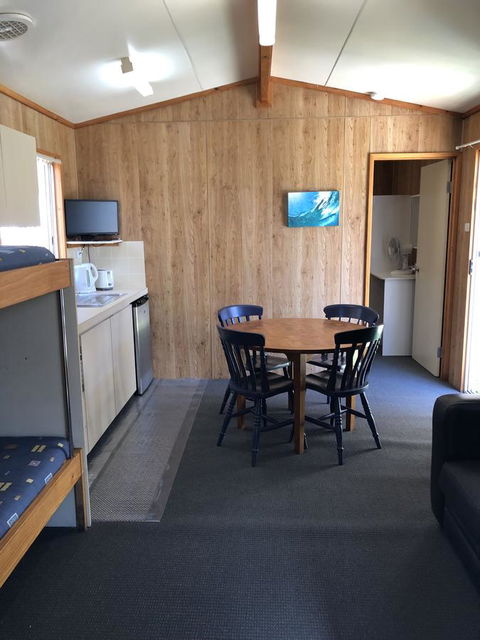 The Aurelian Cabin - Accommodation Kalgoorlie 7