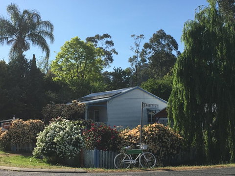 Applegate Lane Chalet - Accommodation Kalgoorlie 1