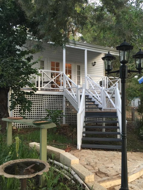 Applegate Lane Chalet - Accommodation Kalgoorlie 16