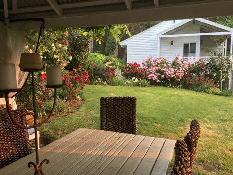 Applegate Lane Chalet - Accommodation Kalgoorlie 19