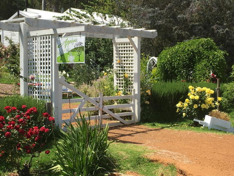 Applegate Lane Chalet - Accommodation Kalgoorlie 3