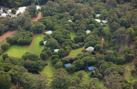 Waterfall Cottages - Accommodation Kalgoorlie 8